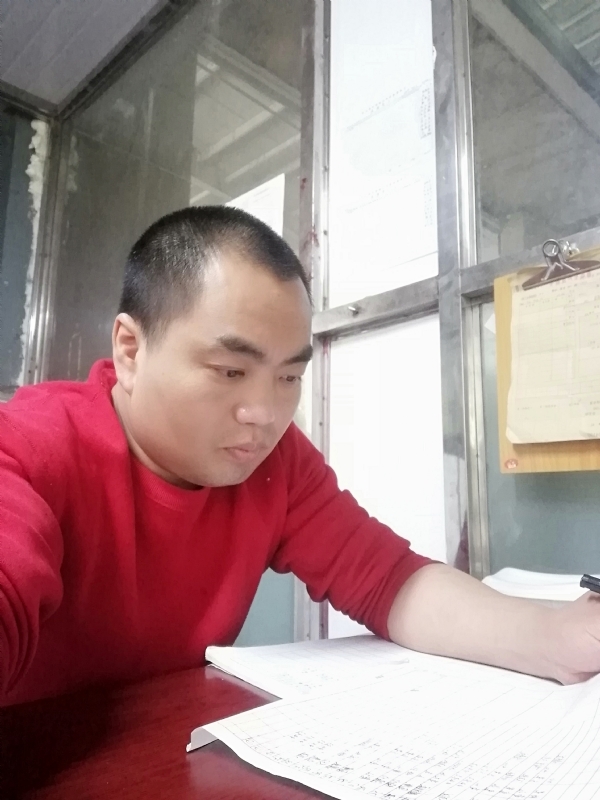 小吴的第一张照片--泗阳闪婚服务中心